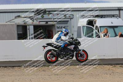 media/Dec-17-2022-SoCal Trackdays (Sat) [[224abd9271]]/Turn 15 (155pm)/